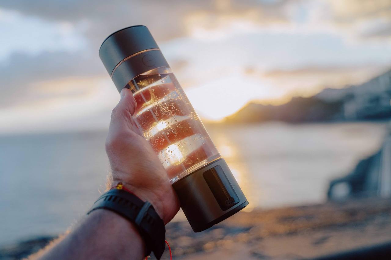 Molecule Hydrogen CellPower Water Bottle